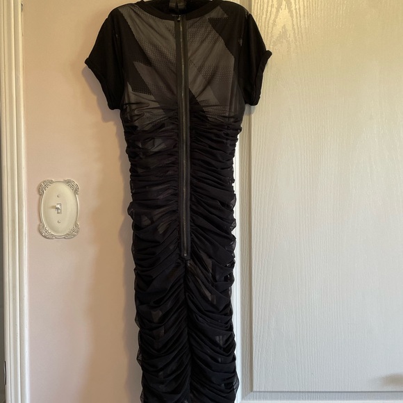 BCBG Bodycon Black Dress Size Small // Used- Good condition - Picture 5 of 10